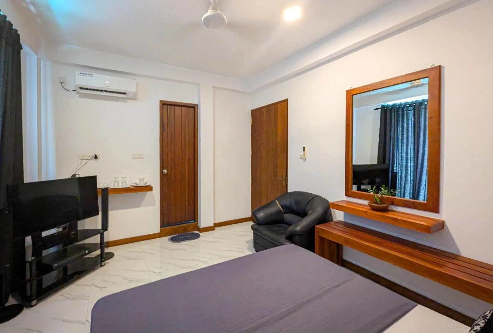 Airport Hotel By Cmb Apartments Negombo